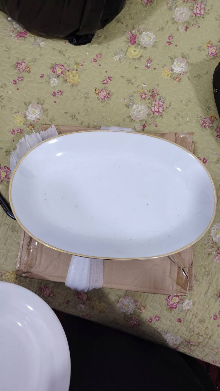 مجموعة زهور صناعيه وشمعدانات وقواعد؛ َع بخور ولوحه وكنتورين خشب لحفظ المجوهرات والديكور


**إذا كنت صاحب هذا الإعلان وتريد حذفه لأي سبب، رجاءا أرسل رسالة إلى الدعم الفني**