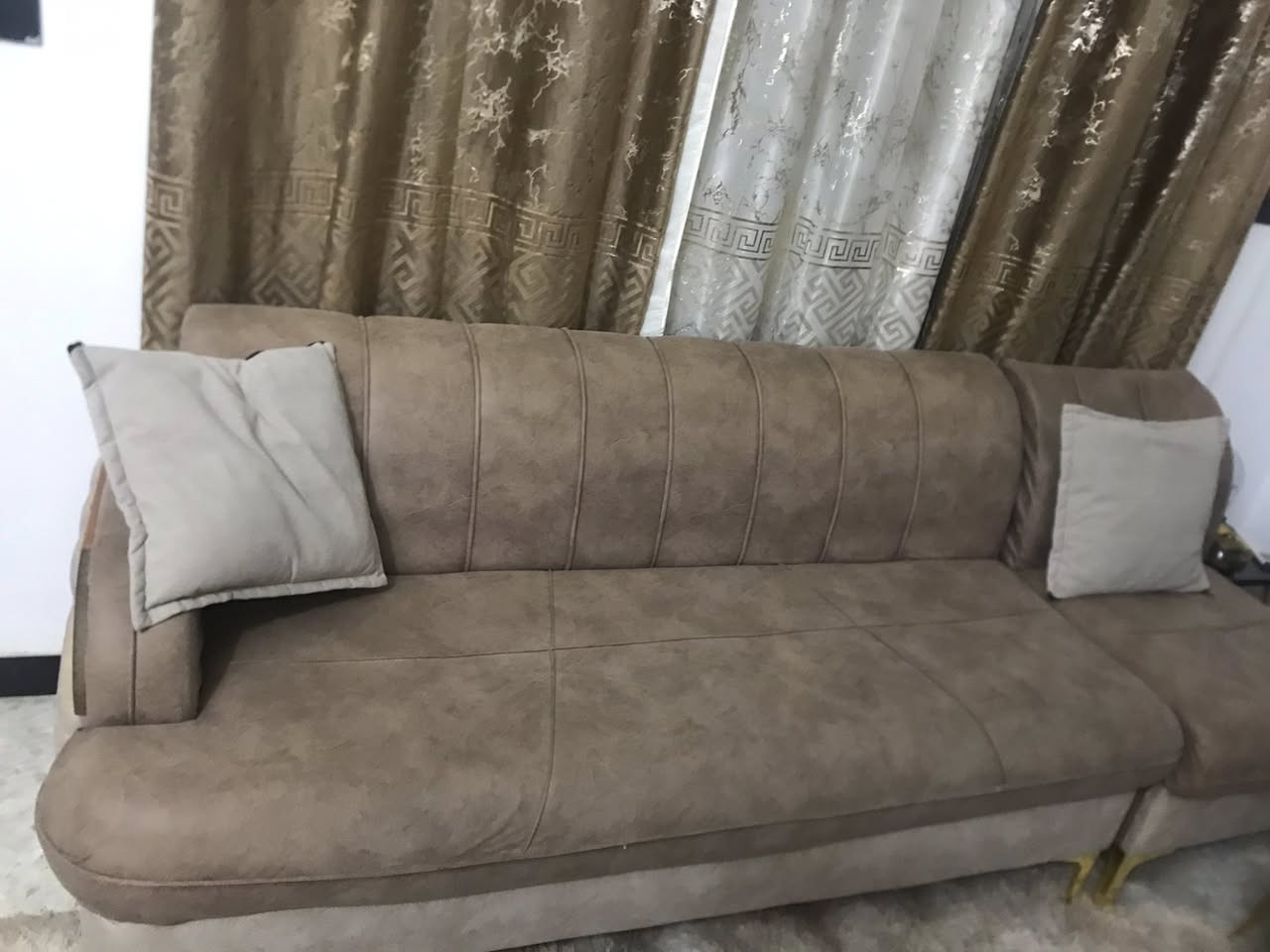 السلام عليكم تخم للبيع استعمال قليل ونضيف مكاني الكاضميه للاستفسار ***********
