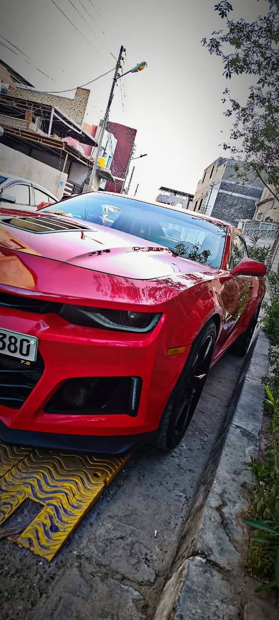 محبين القطع المميزة والنظيفة
للبيـع كمارو SS كلين تايتل
الموديل:- 2015
العداد:- 83.000 mi فقط

المواصفات  :-
غرفة ( جلد )
المقاعد ( كهرباء  )
سستم صوت Boston 
شاشة كبيرة + داتا شو
كيجات يم الكير 
يعني فول عدا الفتحة

 التفاصيل و التزويد:-
•المكينة ستروكر 7.0l و مسويلهة ادامة كاملة و دهن مبدل قبل 10 ايام نوع Ravenol SN 10-40 مخصص للمحركات المزودة

الكير مفتوح مبدله الجبنة و مبدل الدهن (AC Delco) اصلي كذلك قبل 10 ايام

شوتة roto fab 
راديتر أمامي 3 سراوات شركة بولت
كولر مكينة 30 سرة
دبل مروحة
كولر كير جديد

أكزوست كامل تفصال + حلوك كورسا  

الأضافات:-
بك لايت سموك شكل الكورفت 
( شفقة خلفية + دفيوزر) 
عدسات لايت hks  متغير + حاجب لون احمر
دعامية امامية ZL1
بنيد Z28 نفس اللون ما مصبوغ

الضرر:- 
وارد كندي كلين تايتل 

ملاحظة (جاملغ السكن بارد صار بالعراق مكفول من الصبغ بي تكحيل كارت بخشم الجاملغ) و البنيد مبدل تحديث نفس اللون بدون صبغ

رقم سليمانيه الدولي هزة سنوية شررط التحويل
سعر 140$ وبيها مجال بسيط
الموقع البصرة

***********
***********
