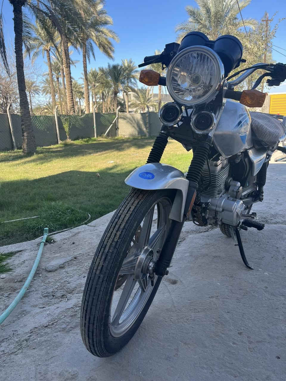 دايون موديل 22 كلك كلك دراجه كامله من كلشي السعر ٧٠٠ وبيه مجال
***********
