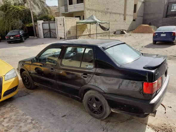 كولف فنتو 92 محرك 1800 اسود  دوش كير اوتو ماتيك ميكانيكي 3نمره تبريد ويه سويج باتري جديد سلف جديد كهربائيات كلها شغاله راديتر جديده صار شهر من شديتها دبلات اماميه صار شهرين من بدلتهن صدر كامل ويل كب رقم صلاح الدين بسمي سنويه لل26
السعر 33
واتس اب /***********
