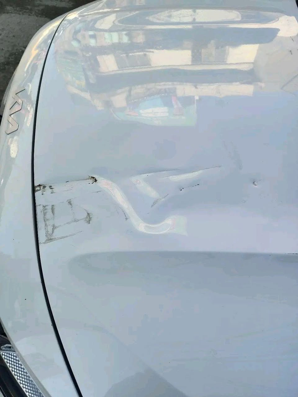 سيلتوس 2024 EX  4Xوارد امريكي رقم بفداد باسمي
مواصفات فول الفول دخول جديد شهر 12
محرك 2000 دوش ماشية 21 الف ميل
حادث امريكا خفيف جدا رصعة بالبنيد وباقية على وضعها
لاصبغ لاتبديل لابارد الحادث بالصور ايرباكات سليمة 
المواصفات 
تشغيل عن بعد - اطفاء ذاتي - فتحة سلايد - بصمة - فورويل - شاشة متصلة - كامرة خلفية متحركة - شحن وايرلس - تدفئة كشنات - رادار امامي - تحديد مسار - نقاط عمياء - كشنات جلد - كشن كهربائي - نشرة اضوية داخلي - كاربلي - 3 انظمة قيادة - 4 ثيمات  الدشبول - لدات امامي + كشافات
بغداد الجديدة 
ابو مصطفى *********** واتساب بغداد, العراق
