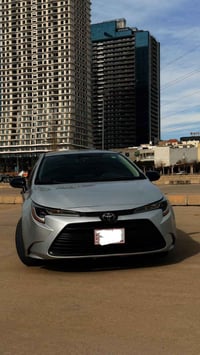 كورولا LE • ٢٠٢٣ • باب ونص