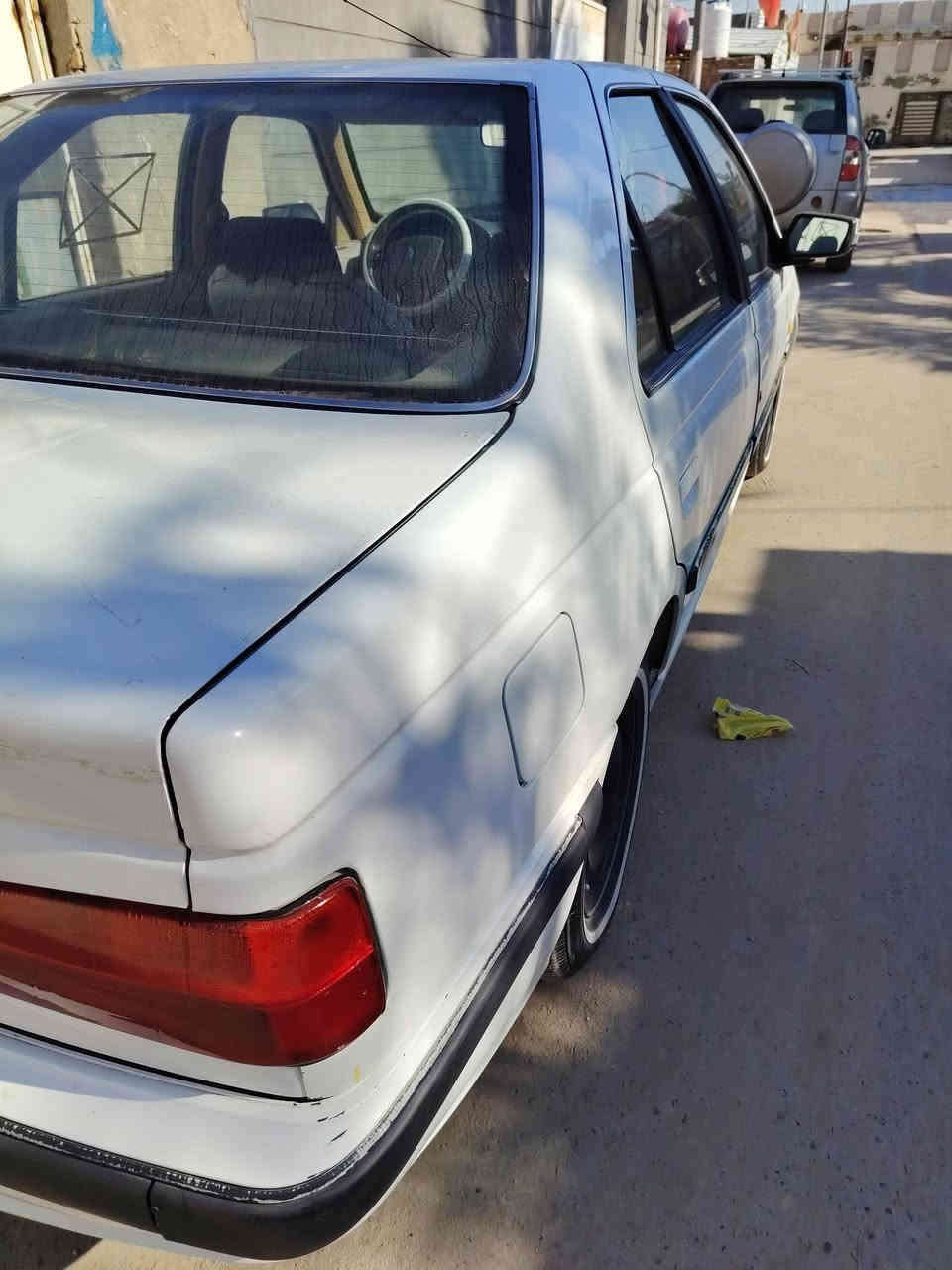 سلام عليكم بيجو بارص 18 البيع الاتصال على الرقم ***********
