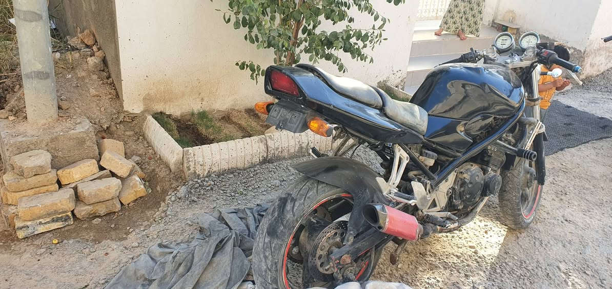 بانده ربع للبيع أحلى من الصور وبكل وقت نكره سلف


**إذا كنت صاحب هذا الإعلان وتريد حذفه لأي سبب، رجاءا أرسل رسالة إلى الدعم الفني**