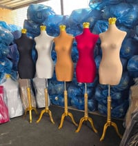 ملكانات • قياس ٤٢ • توصيل ٢٤ ساعه