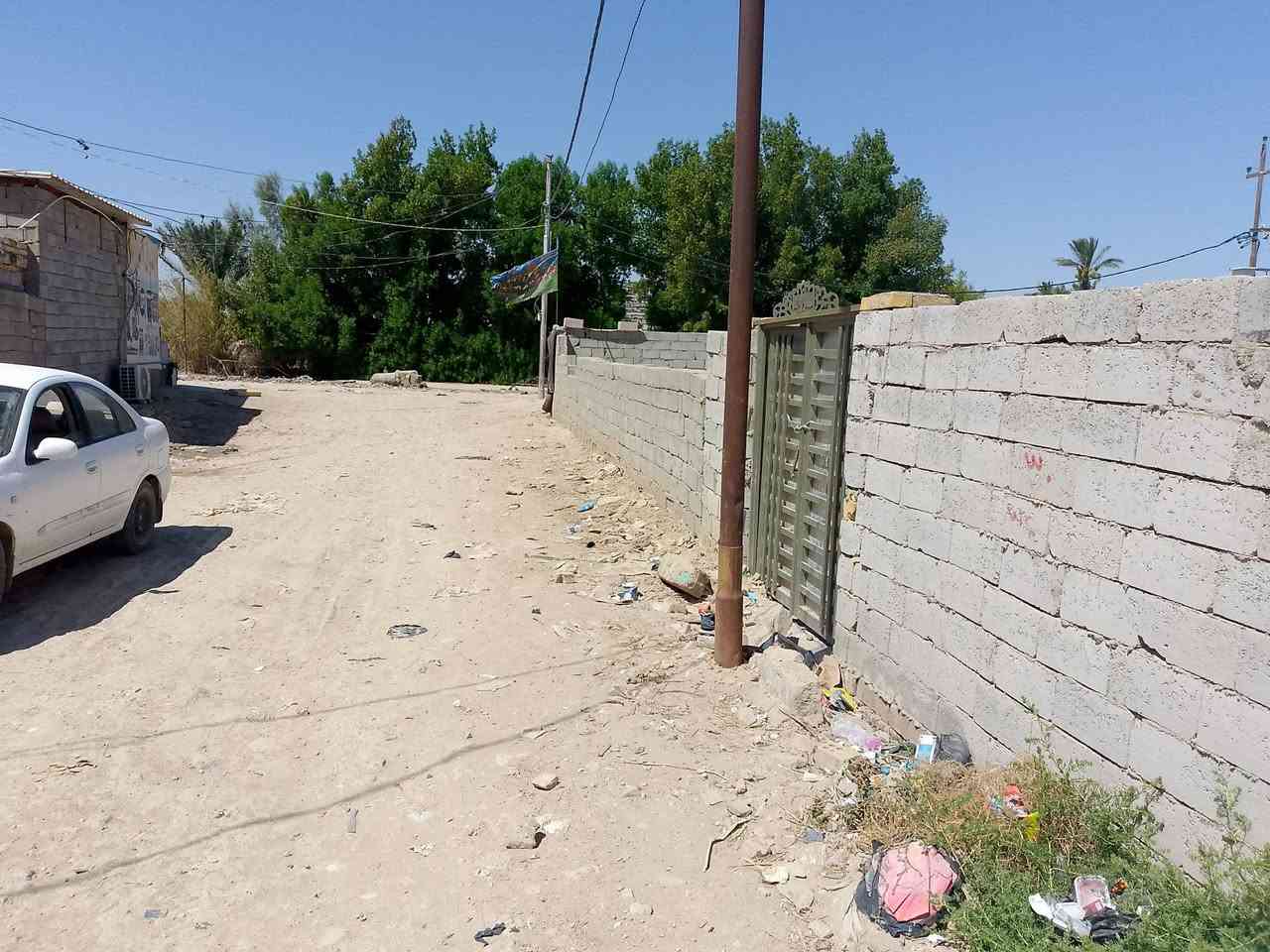 يوجد لدينه بيت مقابيل تسفيرات لمساحه 100) ‏‪***********‬‏
