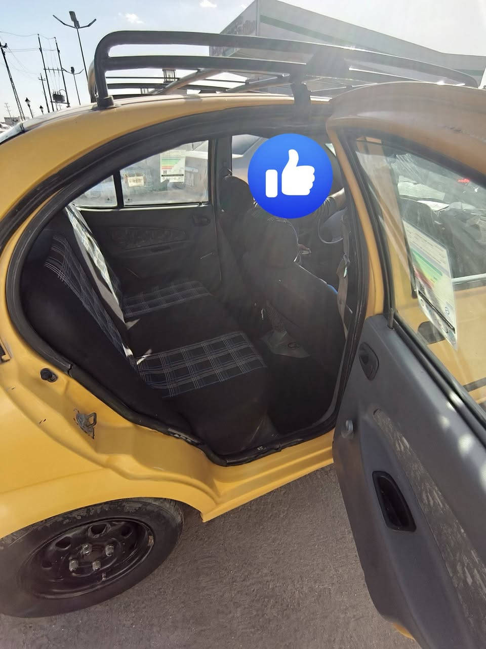 السلام عليكم
طيبة للبيع موديل 2015 سيارة كاملة مكينة وكير مكفولات 
تخم تاير جديد صدر جديد كهربائيات جديدة 
داخلهة نضيف والسيارة جاهرزة كبل للشارع 
مكانهة بغداد جسر ديالى القديم فلكت المدائن تحويل ثاني يوم 
السعر 38 وبيهة مجال 
***********
