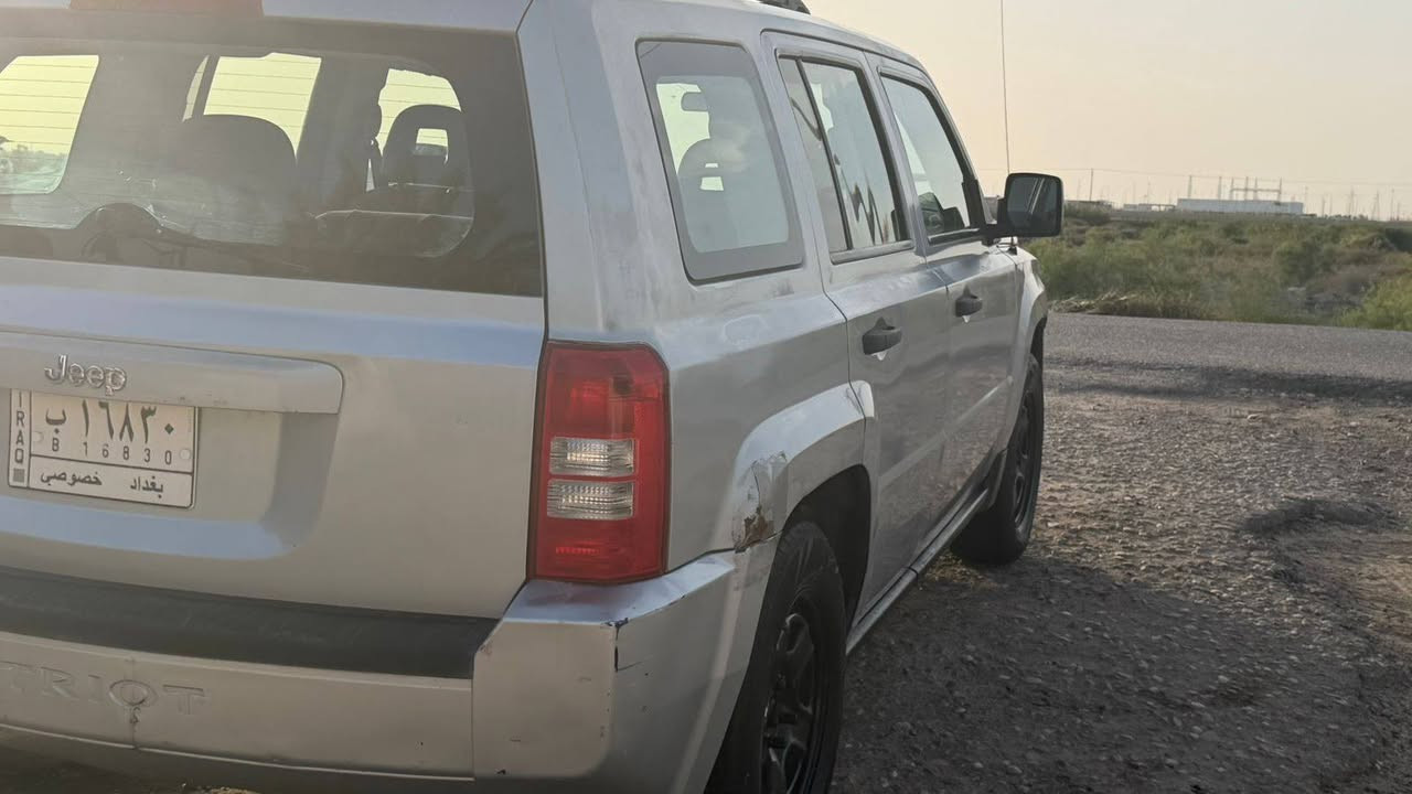 السلام عليكم
جيب باتريوت 2008 رقم بغداد سنويه منتهيه بل ٢٥ راعيها موجود سياره مكينه كير مكينه جديده ماصار شهر من بدلتها ٢٤٠٠ كهربائيات عامه سويتها تبريد مافاحصه سياره بيها جراد لايت زنون مسجل السياره خير من الله واقتصاديه سعر 58 اوبيها مجال للشراي الرقم ***********
