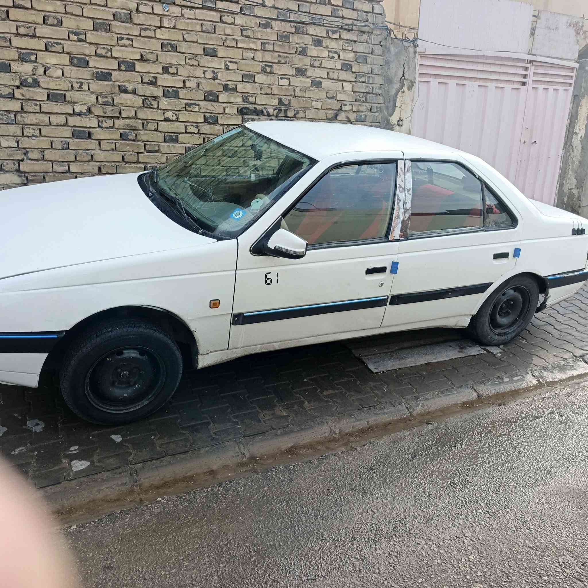 السلام عليكم بيجو 405 
مديل 2009
رقم قادسيه راعيها بالنجف مداور ثاني يوم
رايدلها شويه ترتيبات
تخم تاير جديد 
مكلف بالنشر السعر 28
للاستفسار الاتصال
‏‪***********‬‏
