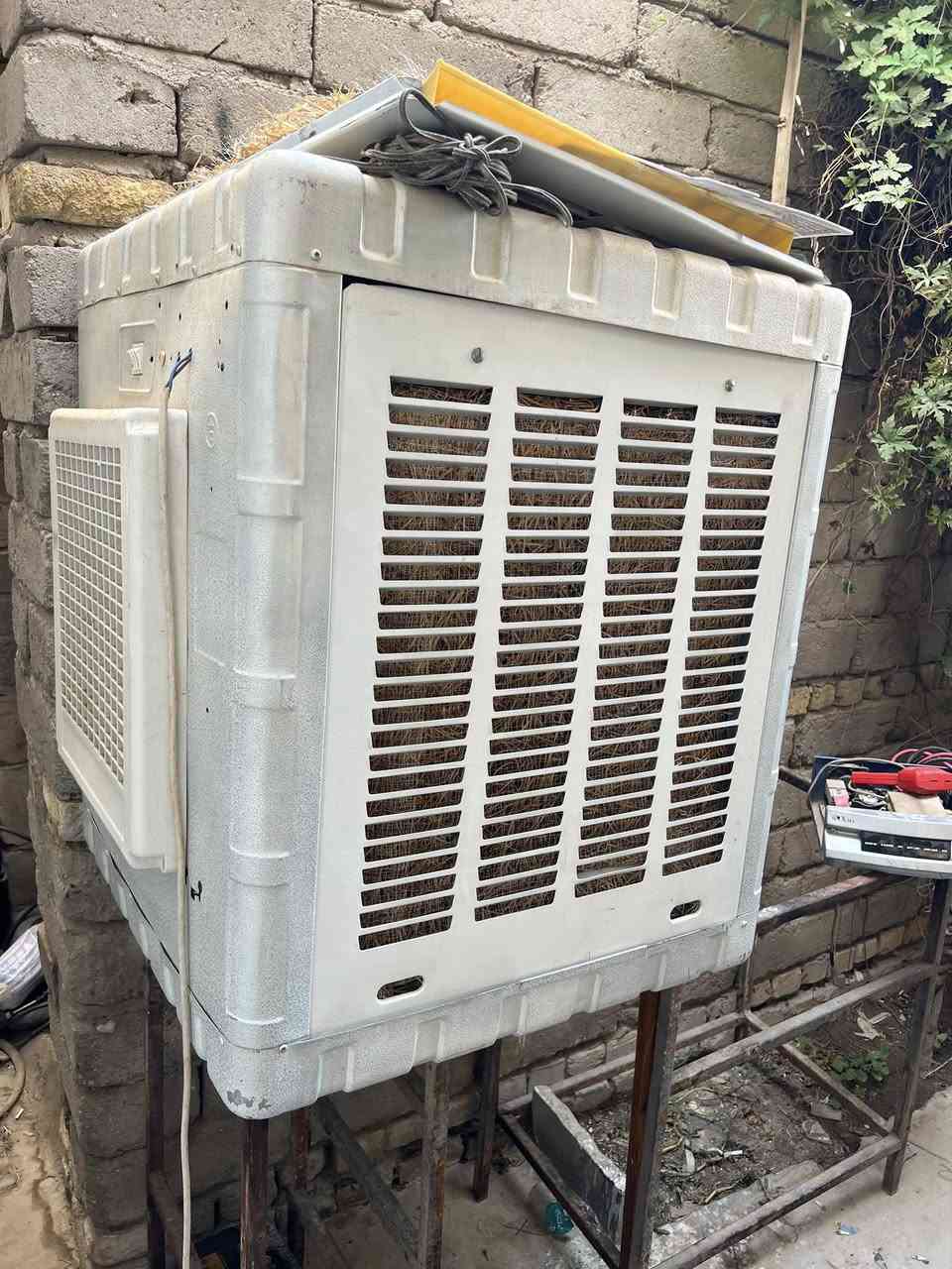 مكيف جنرال طن ونص شرط ضمان سعره ٢٧٠
مبرده شرط شغل ٨٠

غساله شرط شغل ٧٥

عنوان ناصريه حي اريدو رقمي ***********
