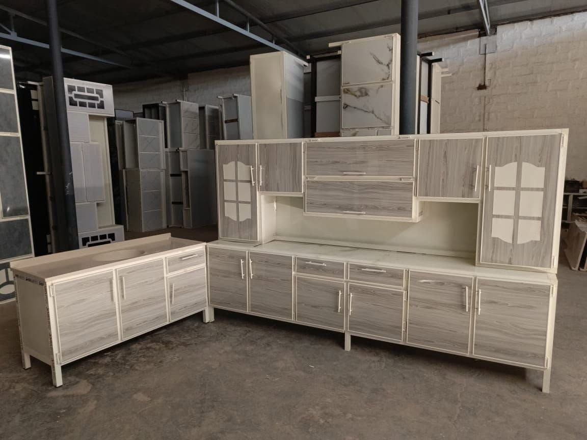كاونتر ارضي وملحق 3متر 

مع سنك مرمر متر ونص 

توجد خدمة توصيل 🚚


**إذا كنت صاحب هذا الإعلان وتريد حذفه لأي سبب، رجاءا أرسل رسالة إلى الدعم الفني**
