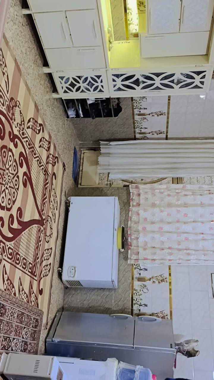الدار للبيع
المساحه:310 
والواجهيه :10
العنوان حي القصور شارع معمل الكبه مقابل اسواق النرجس 
للأستفسار الاتصال ع الرقم ***********
