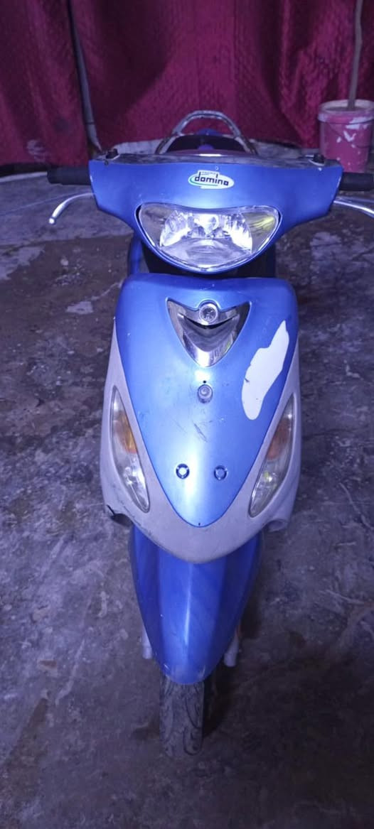 السلام عليكم شباب دراجه للبيع ٣٥٠ وبيه مجال مكاني مدينه الصدر ***********
