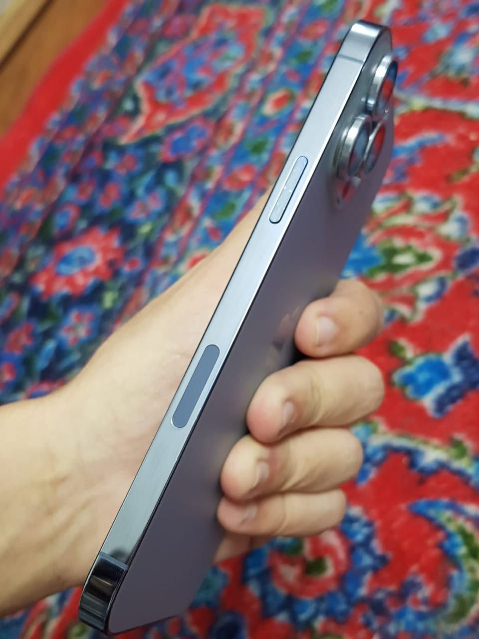 السلام عليكم شباب عندي ايفون 13 برو ماكس  بعده جديد بطاريته 90 اصليه بس الشاشه مبدله 3 خيارات  ما تكطع ولا شي هسه احتاجيت واريد ابيعه سعره 510 بي شويه مجال الي ما يريد يشتري لا يراسلني


**إذا كنت صاحب هذا الإعلان وتريد حذفه لأي سبب، رجاءا أرسل رسالة إلى الدعم الفني**