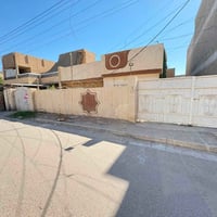 فرصة استثمارية مميزة في قلب حي الجهاد (الضباط) - بسعر قطعة أرض! 🏠 أرض ...