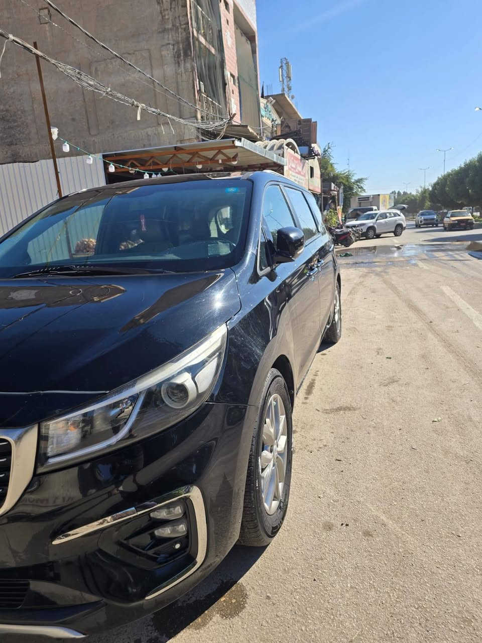 سلام عليكم
كيا سيدونا للبيع موديل 19 رقم كربلاء سياره نضيفه حداديه جديده مكان كربلاء بصمه السياره فول ماعدى الفتحه ***********
