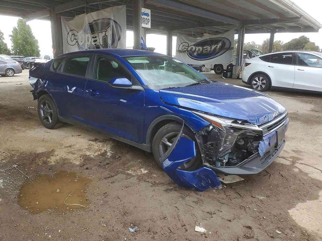 على بركة 🤲🤲
تم شراء لأحد الزبائن 🚗🚗k4 موديل 2025 🚗🚗

على كمرك 18‎%‎ على الفاتوره 💵💵

سوف يكون حساب الكمرك كالتالي 
⬇️⬇️⬇️⬇️⬇️⬇️

سعر الشراء ( فاتورة الشراء) = 28 ورقه 👍👍
سعر النقل من امريكا الى عمان 35 ورقه🔥🔥
الكمرك والضريبة على 18‎%‎ من الفاتوره (28 ورقه ) = 5 اوراق + التخليص الكمركي والنقل بحدود (10 اوراق)🤲🤲
+ عمولة المكتب 2.50 دولار 👍
المجموع الكلي من امريكا الى بغداد ( 80.50  ورقه ) 🙏🙏
 
للراغبين للشراء من المزادات الامريكيه كوبارت وiaai 
نحسبلك السياره قبل الشراء من امريكا الى بغداد 
وسعر الكمرك والضريبة ويانا على 18‎%‎ من فاتوره الشراء 
نفس التفاصيل بالأعلى 
عنوان المزاد 
بغداد الدوره شارع الشرطة 📍
للاستفسار الأتصال على 
*********** خالد 🤳 
*********** عبدالرحمن ☎️
