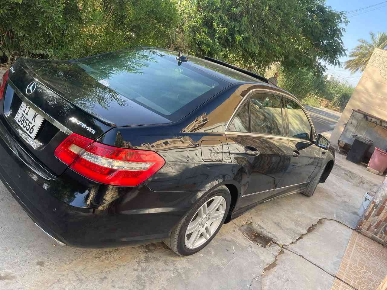 السلام عليكم مارسدس E350 عقل اليفوك مكينة فئي المرغوب كير قبل شهر شديتة بيدي مكفول ومكينة لاتنقيص لا تبخير صدر جديد تايرات جديدة قطعتين صبغ ضرر شرط بدون دواخل بس صبغ تبريد ثلج كهرباىيات كلهة شغالة  سيارة جديدة استعمال شخصي رقم بغداد بسمي سنوية ل 2030 مكان ديالى شهربان سعر مناسب خابر ودلل ***********
