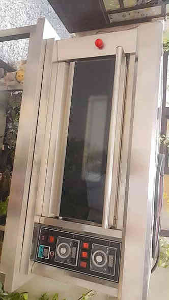 فرن بيتزا.  اخو الجديد السعر 500 المكان ديالى بعقوبه كاطون الرازي   رقم ***********
