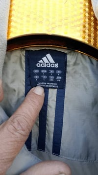 قميص أديداس • أصلي • مقاس XXL