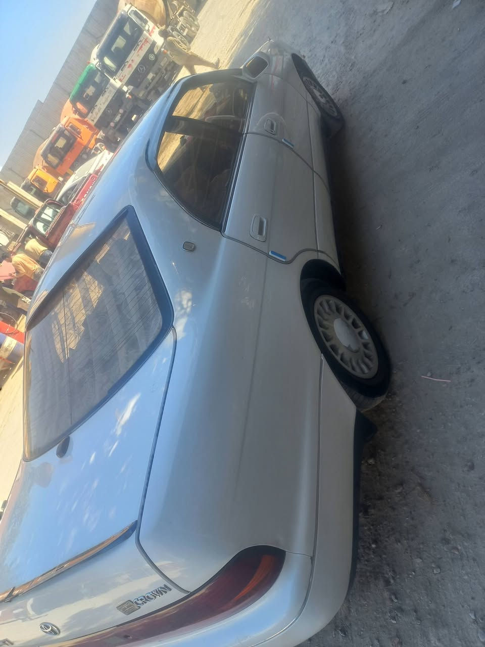 السلام عليكم سياره بطه متصل مديل 92سياره جاهزه تبريد تخم تاير كهرباهيات حداديه مكينه كير كفاله ***********
