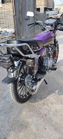 السلام عليكم للبيع 
موديل 2025 أوراق
السعر 800
***********
بغداد فلكت حي النصر
