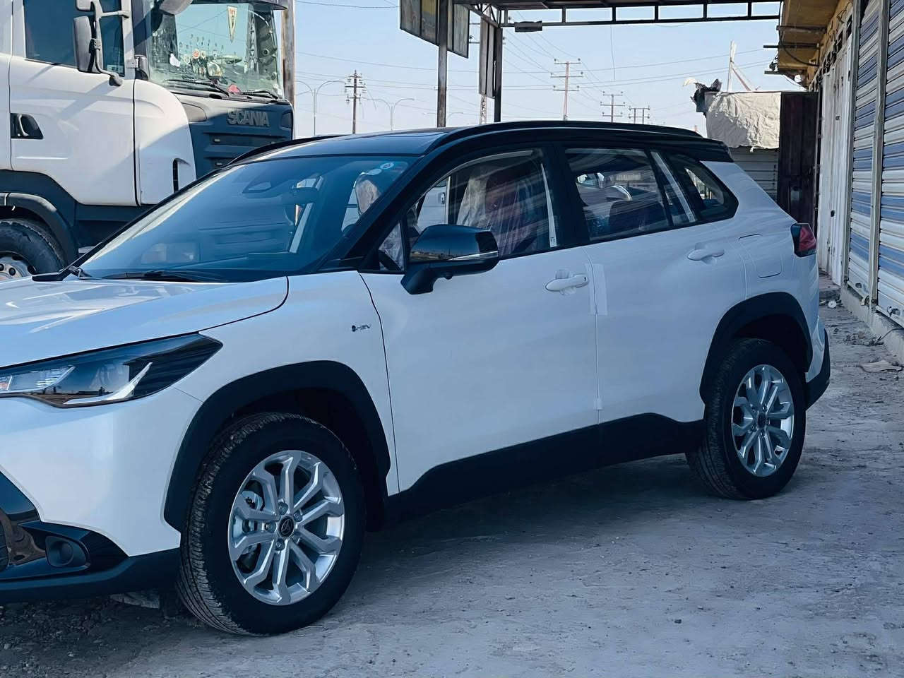 السلام عليكم فروت لاندر موديل 2025 سياره فول واحد على واحد السياره مواصفاته كشن كهربائيّ السايق كشنات جلد داخل احمر اربع كامرات ماشيه  3000مكينه 2000 توكلار سياره جديده مكفوله كفاله عامه قطعتين تبريد رادار امامي مثبت سرعه سياقة ذاتيه
‎0773 282 9729 \مكلف بالنشر ما متواجد بالفيس
