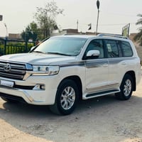 لاندكروز بريم • ٢٠١٦ • ١٢٠ الف