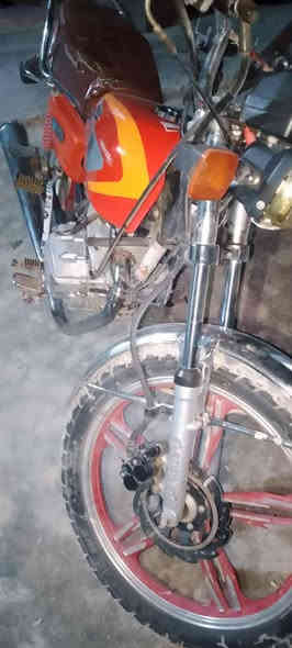 دراجه ايراني خمسه كير دراجه نضيفه او قويه بس بيه كم نقص ال استيرن بيه عواج اشويه او كهربايات كله شغاله من لايتات او اشاير او دشبول او رادله شخاطه او تشتغل سلف ال سعر 300 او بيه مجال العنوان بغداد الحريه دراجه موديل 2020 هاذ رقمي ***********
