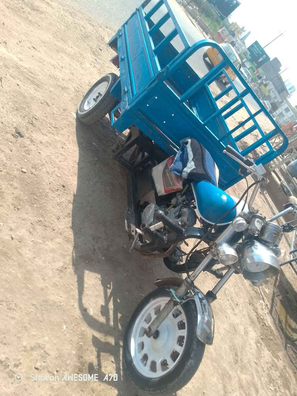 السلام عليكم شباب ستوته للبيع موديل 12 600 وبيها مجال مكان الديوانيه***********ب
