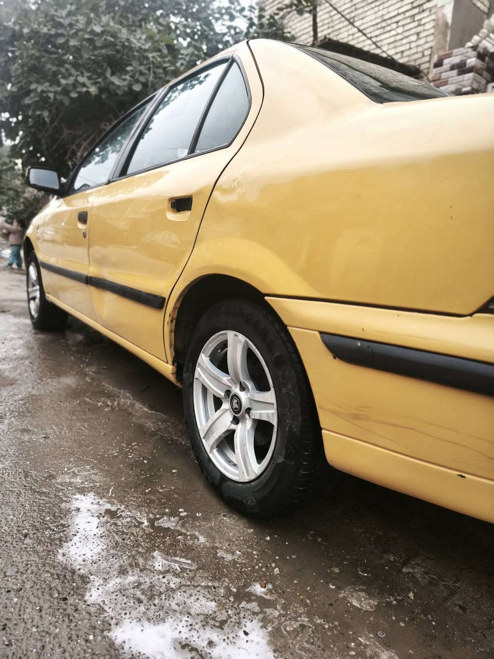 من رخصة صاحب الكروب
اللهم صل على محمد وال محمد 
سمند 11 سيارة رقم بغداد انكليزي الجديد جاهزه كير مكينة تبريد تدفئة سيارة استخدام شخصي داينمو جديد سلف جديد صدر جيد بيه ويل كب اصلي سمند يخبل 
 مصفر هيئة وغرمات السيارة بأسمي شرط التحويل
العنوان بغداد حي اور ال 600
سياره بيه ملاحظات قليله 
السعر 30 وبيه مجال 
***********
