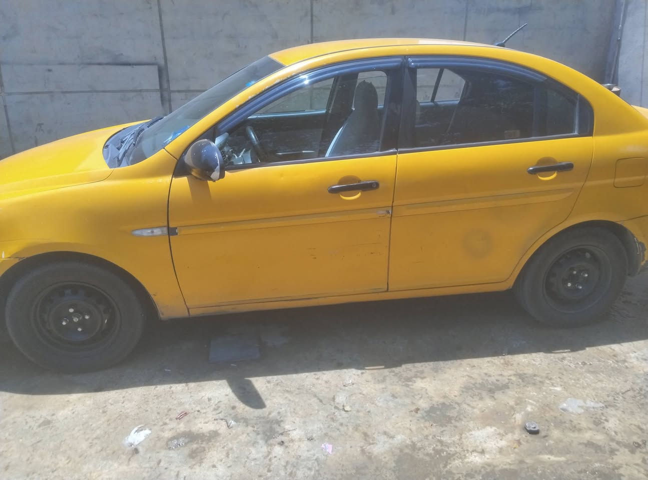 اكسنت موديل 2009سياره بدون ضرر طخه بصيطه بل جملق الخلفي بيه كاربون هيه قرامات صفر رقم
نينوى دولي *********** سياراه فول عادي مكينه 16
***********
