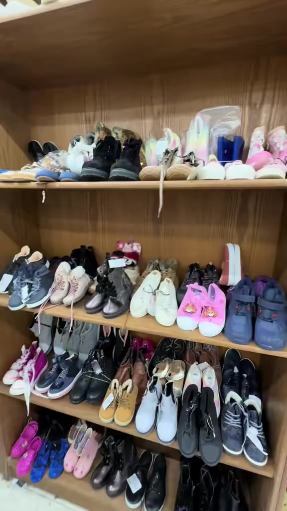 جمله احذيه ميكس براند 
من اول عشره كيلو 
متاح شحن لجميع المحافظات


**إذا كنت صاحب هذا الإعلان وتريد حذفه لأي سبب، رجاءا أرسل رسالة إلى الدعم الفني**