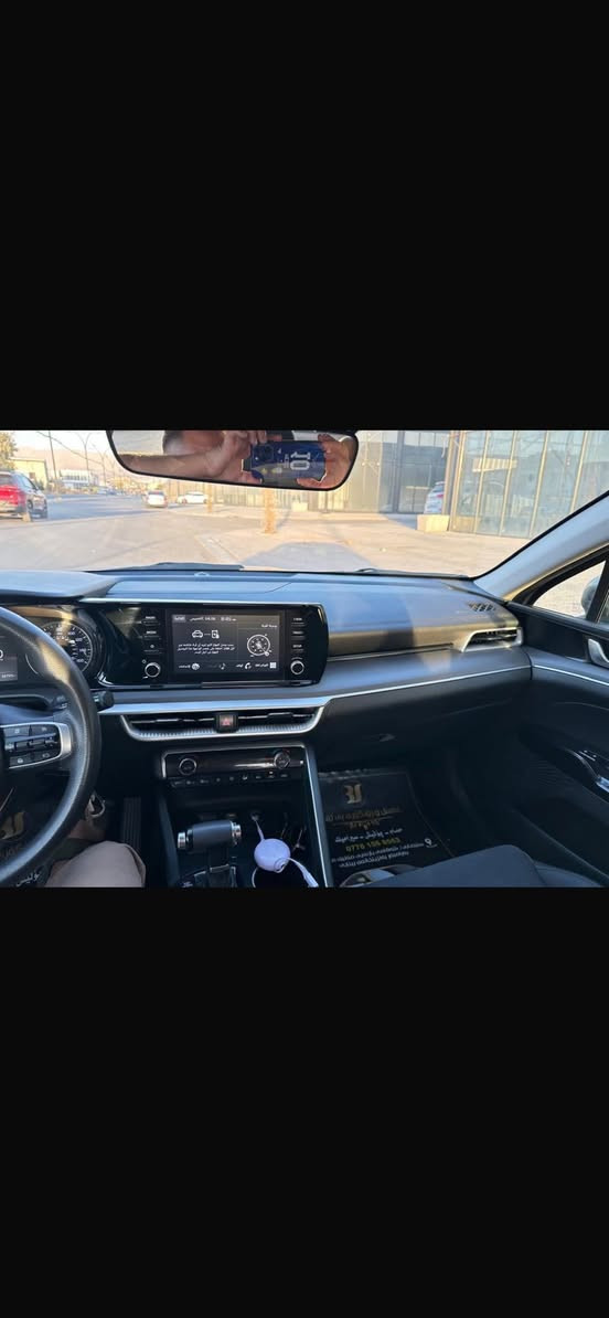 سلام عليكم
للبيع k5  موديل 21 مواصفات عاديه شاشه
حساسات رادار امامي 
رقم جديد بسمي
ضرر جاملغ بنيد صبغ
ماشيه 36 الف مايل 
بدون دواخل  ايربك استير 
سعره 157  عنوان بغداد
***********
