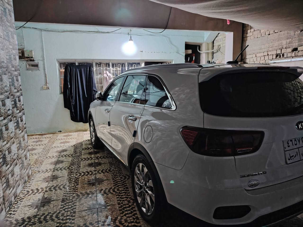 سلام عليكم
سورنتو 18 شكل 20 اربيل مكفولة
رقم ***********
