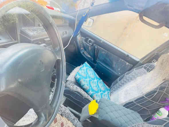 السلام عليكم
كراون ارنب للبيع 
موديل 98
اصل يسار

نضيفه جدا رقم بغداد هزه جديده 
ترايك وين ماتريد
2029  شرط التحويل كير محرك شرط 3000

صدر 100/80 

السعر 87 وبيها مجال شي قليل 
راسلني خااص
الهاتف ***********
المكان صلاح الدين قضاء بيجي
