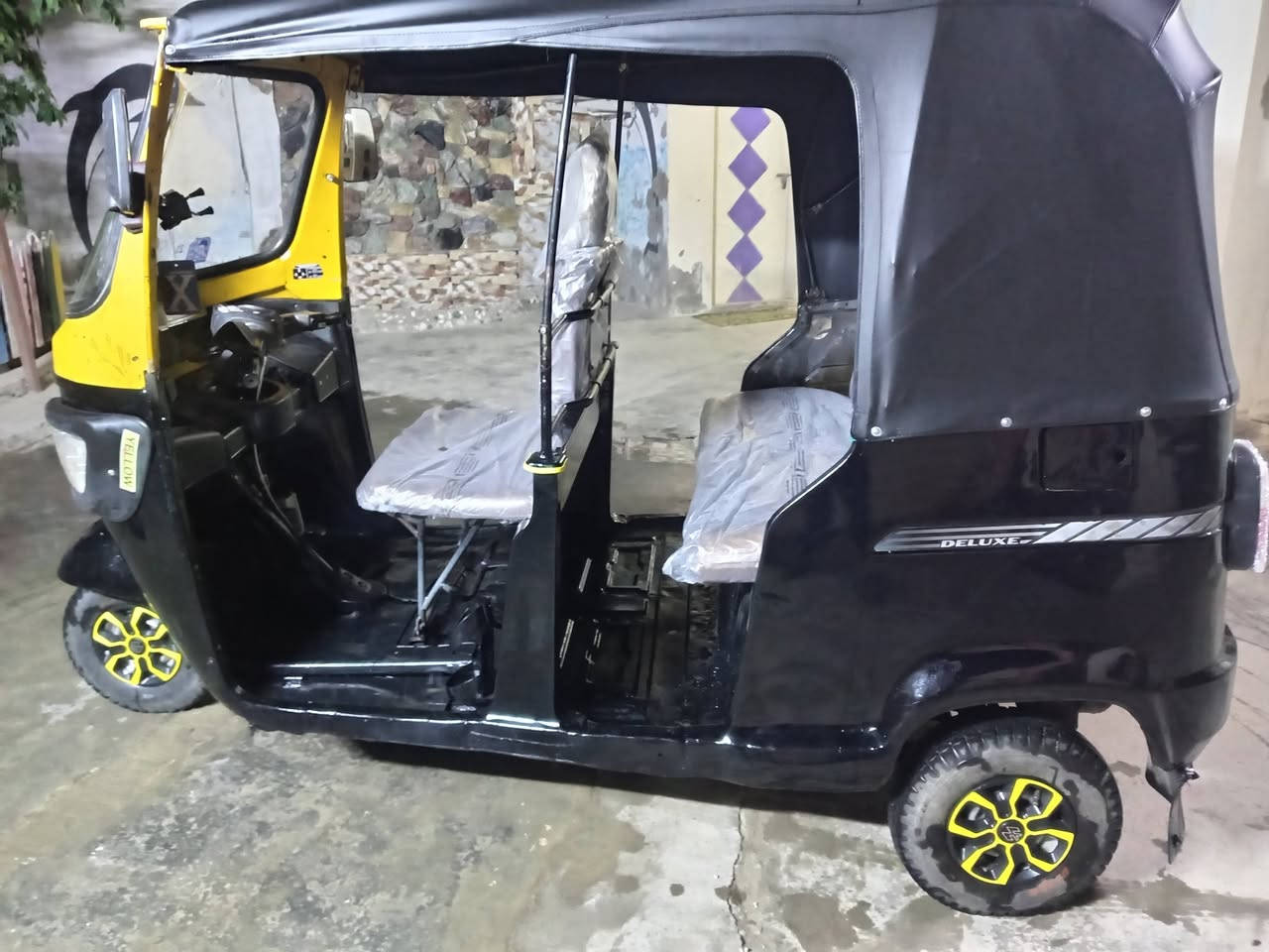 سلام عليكم تكتك٢٠١٨ وراق كاملة. صوليات. مكينة. ٢١.لتبخير.ولة.تنقيص.صبغ.عام.لجمالية.هلالات..جدد.جادر.جديد.دوشمة.جديدة.مكاني.لبياع.سويب.لتصل.***********
