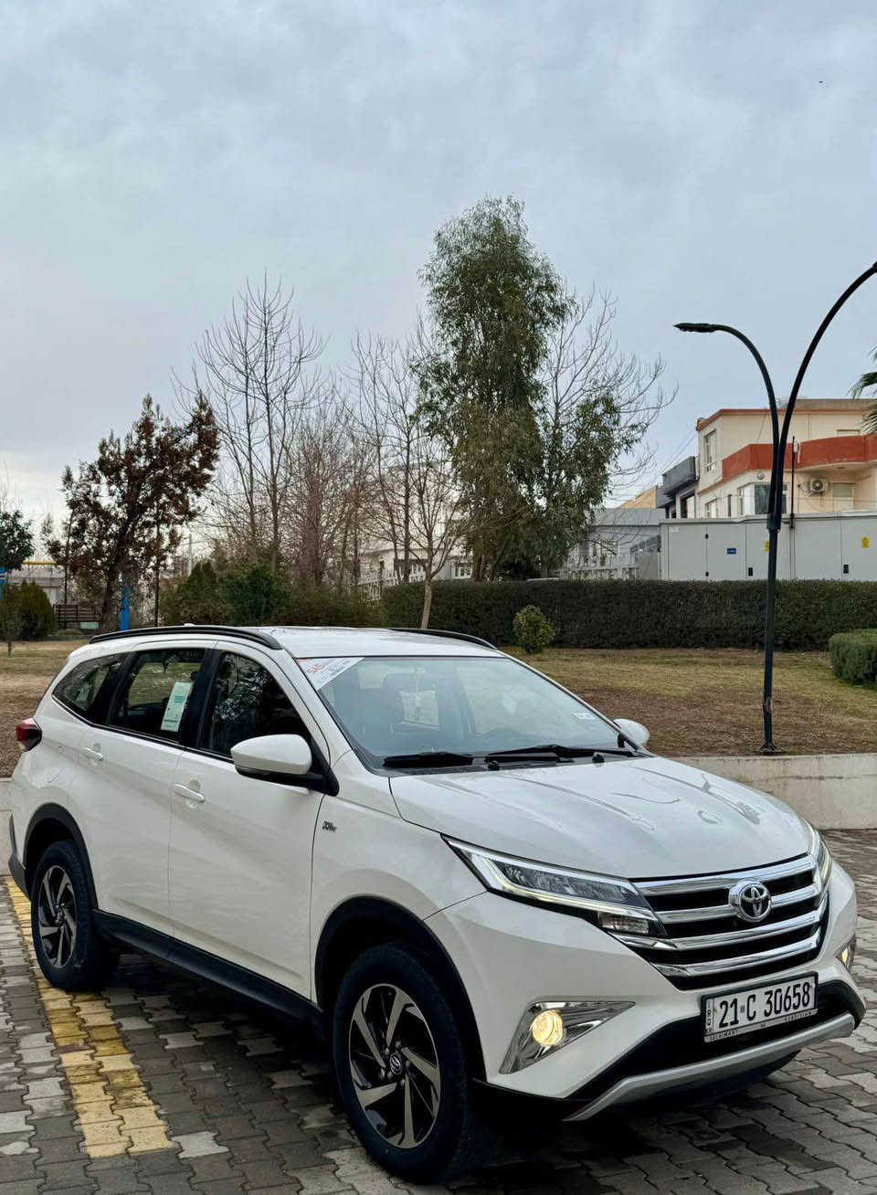 بەناوی خودای گەورە
تۆیۆتا ڕووش 2020 مواسەفات
خلیجی : بەسمە : لایت لید 
تەبرید لەمس : سوکان ڤۆلیۆم
بلاجکتۆر : مەرکەزی : سێ ڕیز کوشن 
تەنها 40 هەزار کم ڕۆشتوە 
‏‎تەحویل و غرامە بەشەرت 
‏‎سەنەوی ڕەقەم تازە 
‏‎هەموو گیانی بەشەرت 
هیچی پێوەنیە 
‏‎سعری 155 و مەجال
لە سلێمانیم *********** السليمانية, العراق
