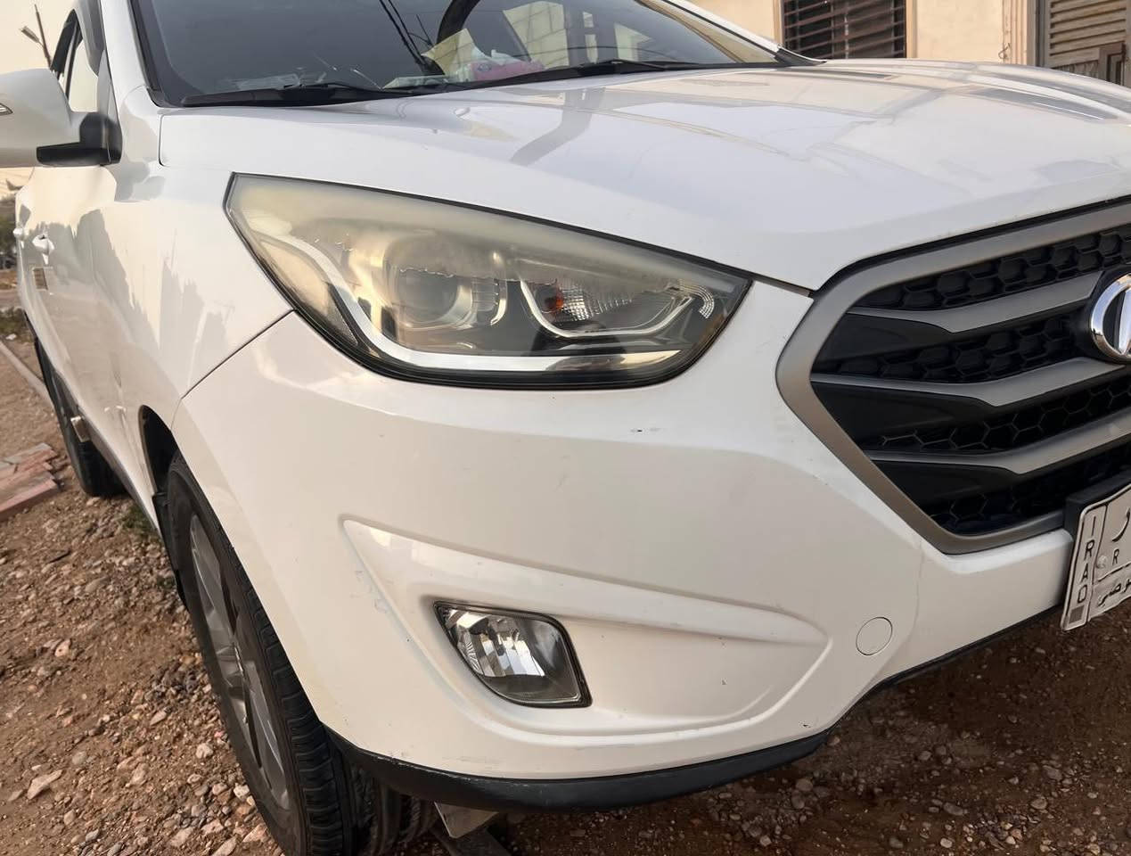 توسان خليجي 2015 بحالة ممتازه 👍

▪️ محرك 2000 دوش
▪️ كير ومحرك وحدادية مضمونين
▪️ تبريد ثلج ❄️ تدفئة ممتازة / منظومة تبريد كامله جديده قبل سنه تم تبديلها بالكامل  
▪️ كهربائيات كاملة بدون أي خلل
▪️ بطارية جديدة
▪️ تخم تاير جيد
🖊️ كامرة + زنون 

✅ السيارة جاهزة استخدام فوري – ما تحتاج ولا دينار
🎨 ملاحظة: صبغ  بالجاملغ الخلفي (اثر طخه بالحايط معدل حار )

📍 رقم  بغداد
📍 الموقع: بغداد

💰 السعر: 152 ورقة وقابل للتفاوض للجادين


**إذا كنت صاحب هذا الإعلان وتريد حذفه لأي سبب، رجاءا أرسل رسالة إلى الدعم الفني**