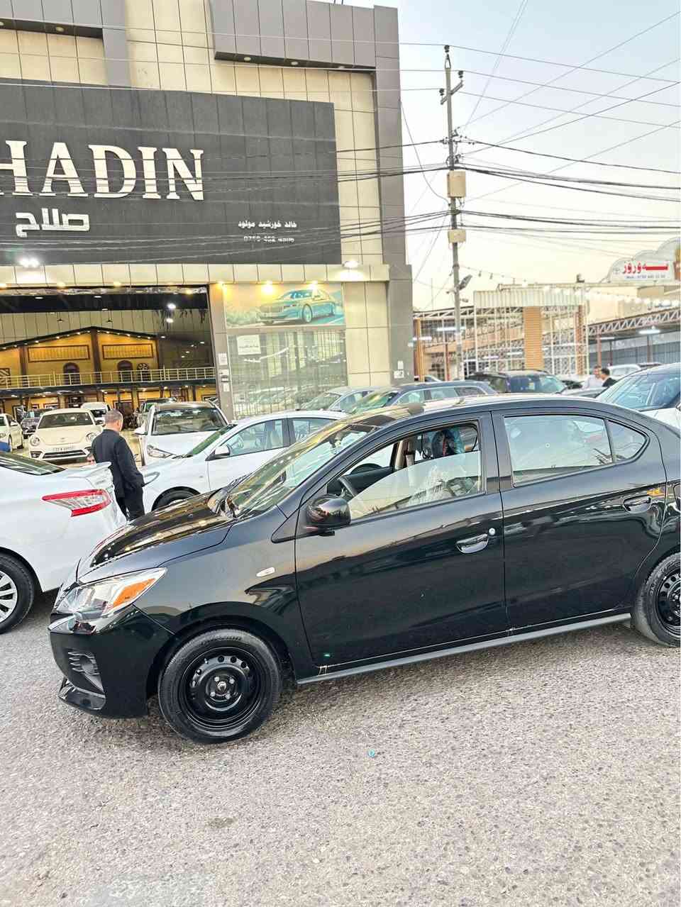 میڕاج 2022 
31 هەزار ڕۆیشتیە
چوار جام کارەبای
گێڕتۆماتیک +گێڕ سپۆڕت
دوگمەی تڕاکشن
گێڕ و مەکینە بەشەرت
یەک دینار مەسرەفی تێدا نیە
سیستەم کاڕپلەی تێدایە
کامیرای دواوە
ڕاداری پێشەوەی هەیە خۆی ستۆپ دەکا
سندوق سبوغە دوو جێگاش تەعدیلە 
98 وەرەقە و مەجال
سەنەویە تازەیە
واتسئاپ 
(***********) أربيل, العراق
