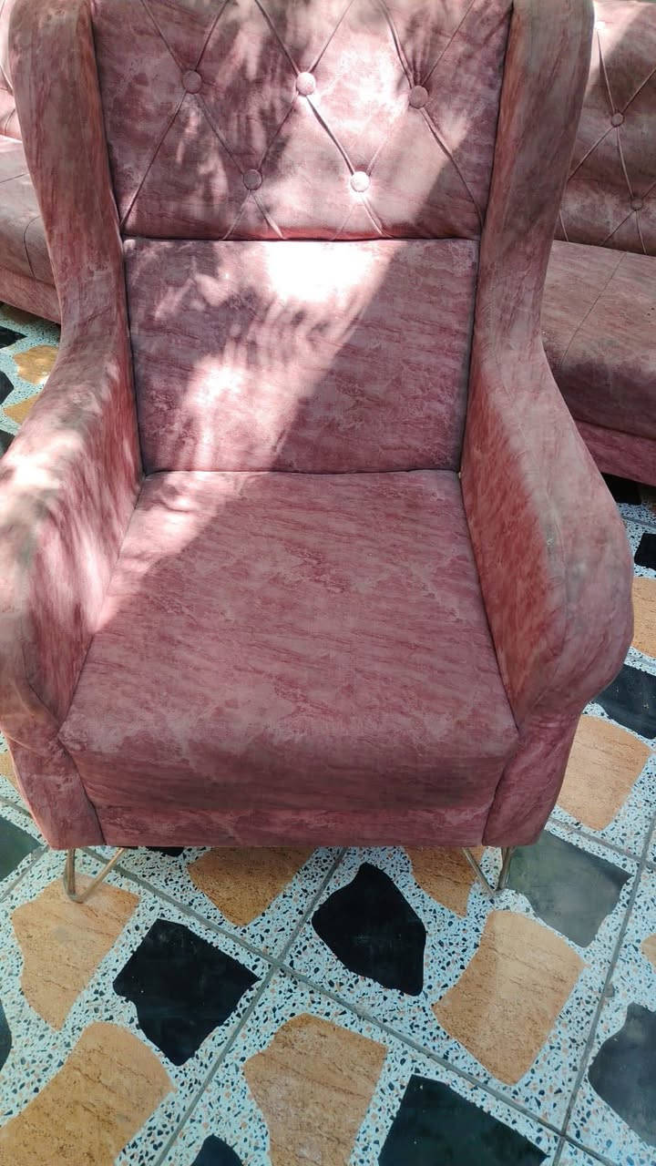 السلام عليكم عندنا تخم ٨مقاعد بي أضرار قليله سعره ٨٠وبي مجال  الضرر بس رجل واكعه


**إذا كنت صاحب هذا الإعلان وتريد حذفه لأي سبب، رجاءا أرسل رسالة إلى الدعم الفني**