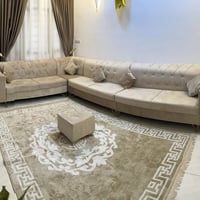 ديوان 7 مقاعد اخو الجديد نظافه100‎%‎مكاني الشعب 07700845113