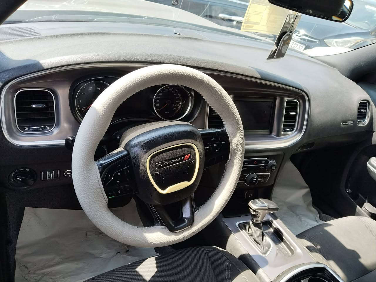 عندي معرض في اربيل سيارات اقساط
اخوكم ريبوار السنجاوي ابو صالح بالنسبه  للضمانات  السياره 
تبقى باسمي الحين تسديد مبلغ الكلي يلا احول  اقل   مقدمه 
120 ورقه شهريه ثلاث ورقات معرض ديانا *********** جارجر موديل 2019 مقدمه 120 ورقه المراسله على واتساب
