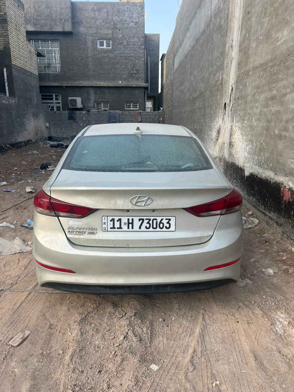 مكلف بالنشر
النترا  موديل  2017 لون ذهبي  محرك 2000دوش حادثه جالملغ أمامي فقط بدون شواصي وارباكات ..رقم السياره بغداد خصوصي.. ماشيه 160
 السعر 130 بيه مجال شي بسيط ***********
