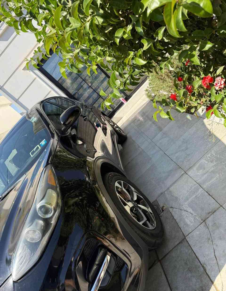 كيا سبورتج موديل 2021 حادثها بنيد فقط ماشيه ٦٤ مابيها اي نقص بيع مستعجل مواصفات نص فول تحديد مسار رادار شاشه جبيره تحكمات جهتين ٣ انضمه قياده مكان السياره البياع 

تلفون *********** بغداد, العراق
