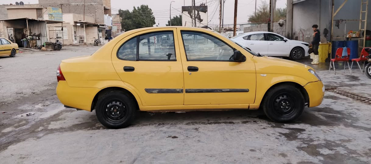 طيبه موديل 2015 مكينه ريو  
كير  مكينه صدر شواصي كفاله 
فقط البنيد بي صبغ اثر فابلون 
مكان السياره جاهزه عله اخر حبايه 
مكان السياره الشعب ‏‪***********‬‏
