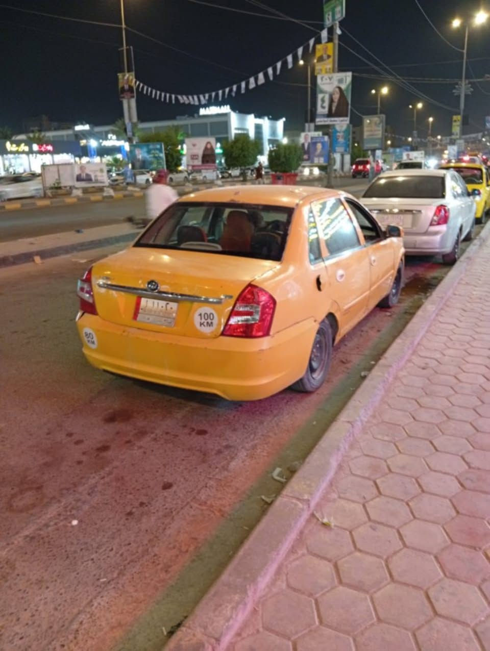 السلام عليكم من رخصة مدير الكروب سيار،ة للبيع او المراوس ليفان موديل 11 محور اوتماتيك  كو حديد كوم حديد  رقم صلاح الدين راعيها ماندله ابيع هل موجود سنويه عاج بيها السعر10ورقات السياره تمشي زينه***********
