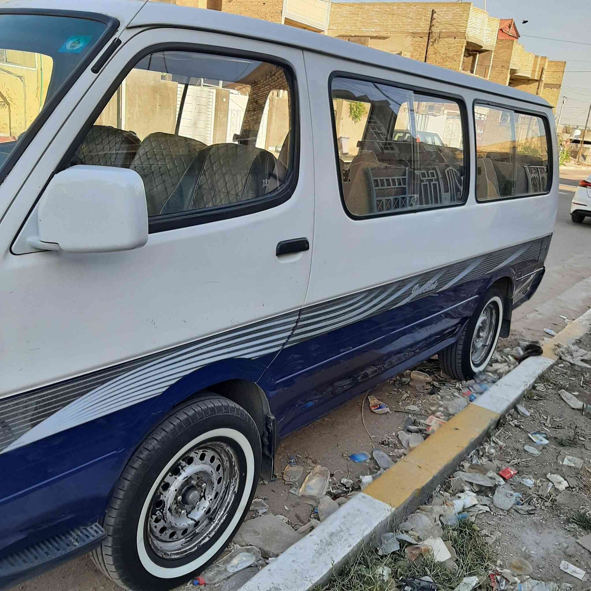 سلام عليكم للبيع جنبي موديل 2015 حبري كفالة عامة من الصبغ طخة خفيفة بالكصة موضحة بالصورة فقط تبديل دعامية امامي للجمالية تخم تاير جديد صارلة كم يوم تغليف اربع جاملغات ممتاز محرك جديد مو حاوية قبق اصفر صارلة اربع اشهر باسمنة رقم انكليزي عكب باجر استلمة السعر 75 مال البيع مجال جدا قليل نقصهة فقط الدوشمة على النص عنواني الحسينية ***********
