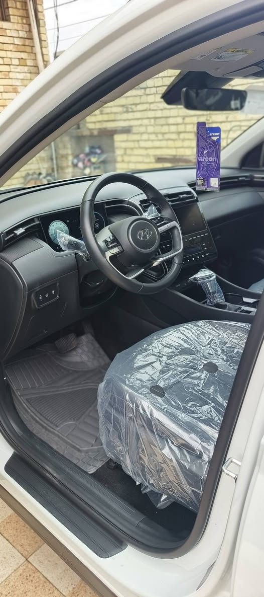 السلام عليكم/توسان لبيع فول 1+1 موديل 2024 بدون رقم السياره السعر 220 وبيه مجال
***********بي وتساب
***********
